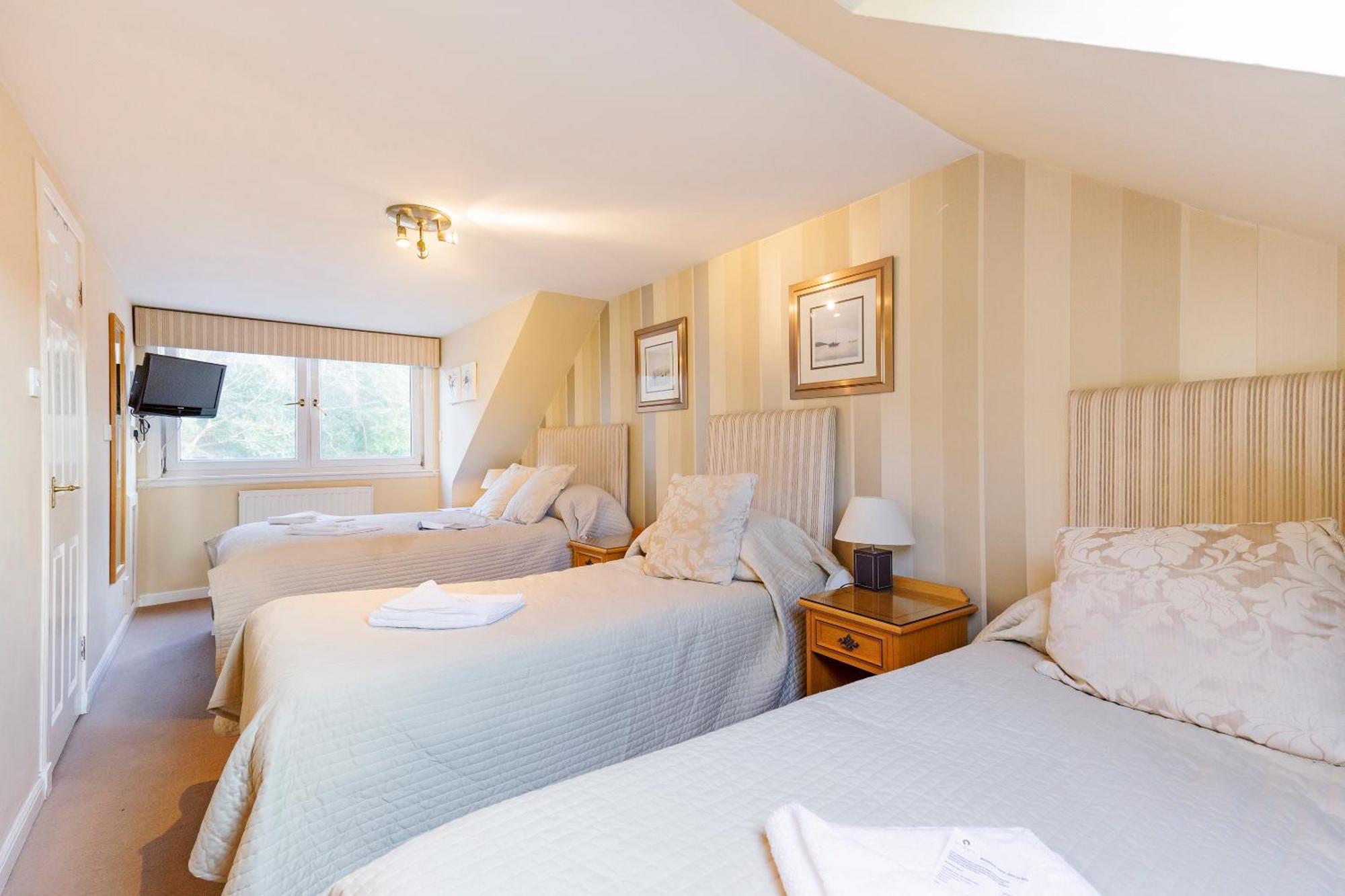 Arden Guest House, Craigmillar Castle אדינבורו מראה חיצוני תמונה